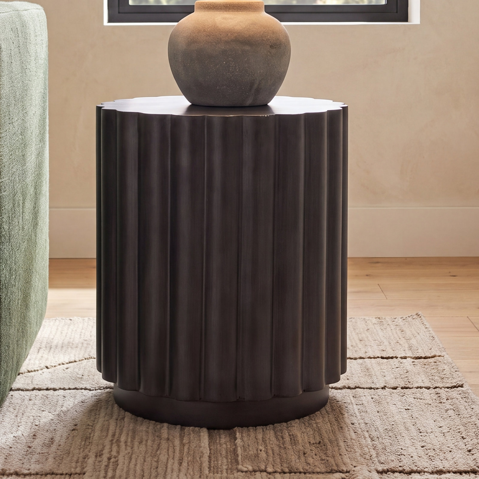 15" End Table