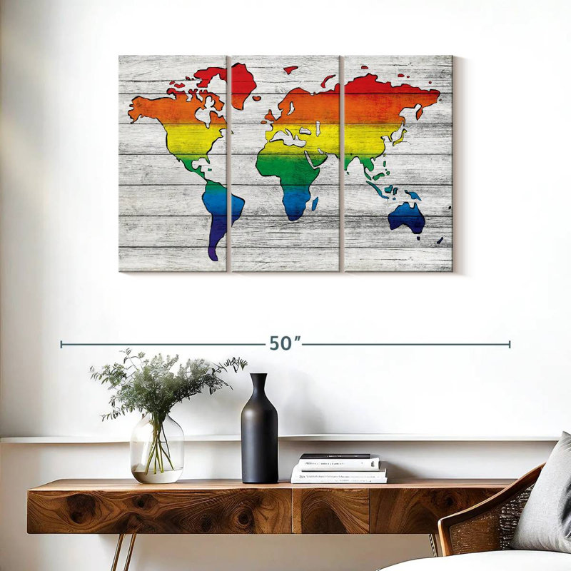 Carte du monde Aliaz Pride, H 24 po x l 38 po