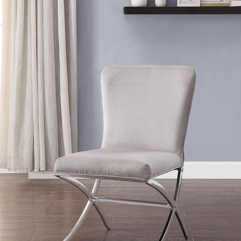 Chaise d'appoint en velours gris clair et finition chromée (ensemble de 2)