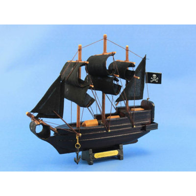 Bateau de modèle de pirate Fanning
