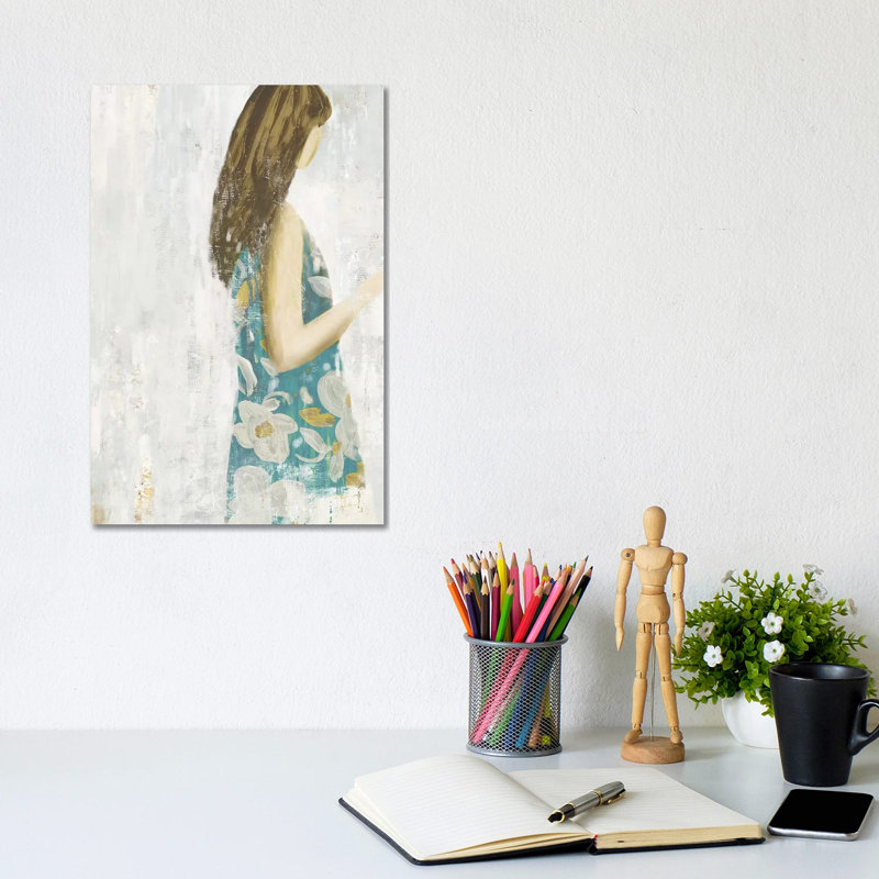 Chloe by Aimee Wilson - Wrapped Canvas Print, 20.32 cm H x 30.48 cm W