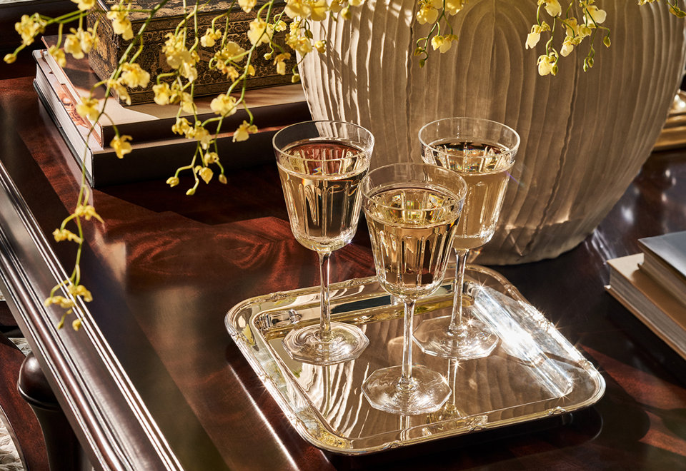 SEASONAL ENTERTAINING