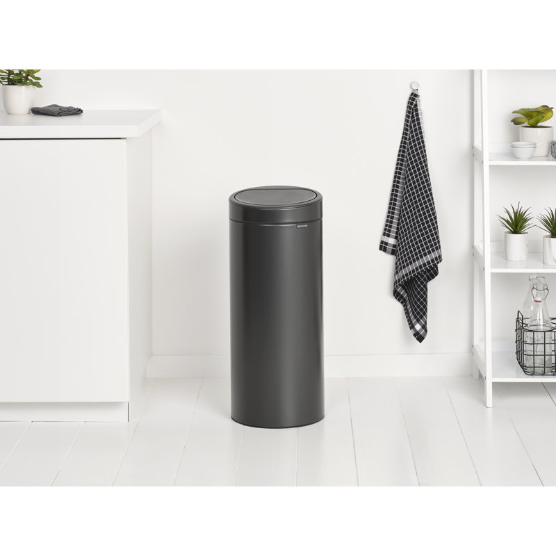 Poubelle à couvercle tactile 8 gallons Brabantia, Gris confiant