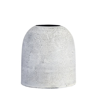Vase gris antique en fer gris