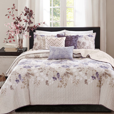 6 Piece Reversible Quilt For King/ King. Watercolor Floral Display, 100% Microfiber, Decorative Pillows Included Imagery, Microfiber Texture, Solid Color Reverse,
