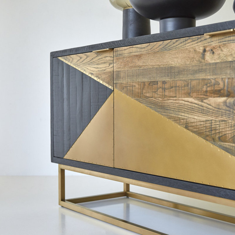 Oscar Media Console