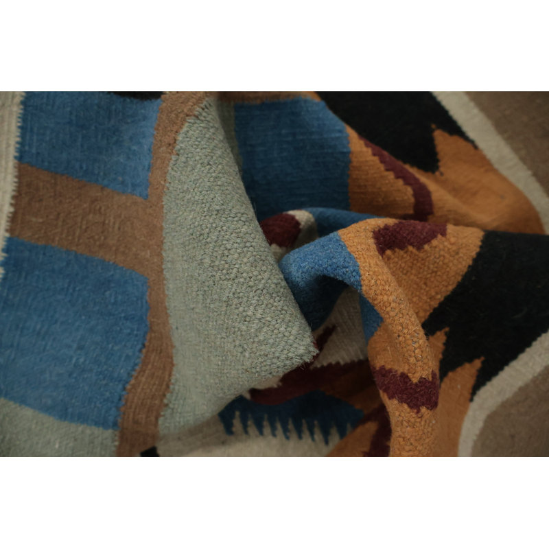 Tapis unique Kilim 5 x 12 avec motifs géométriques et tons chauds