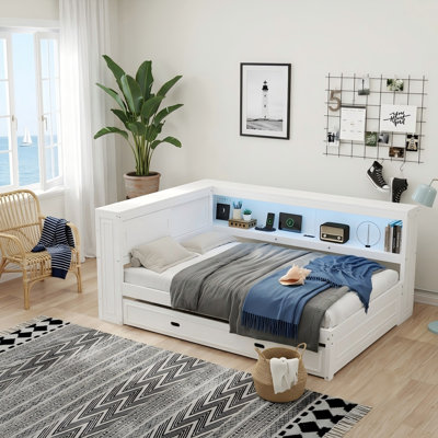 Lit de jour moderne en bois massif avec 5 tablettes de rangement, lumières DEL intégrées et station de charge USB (double)