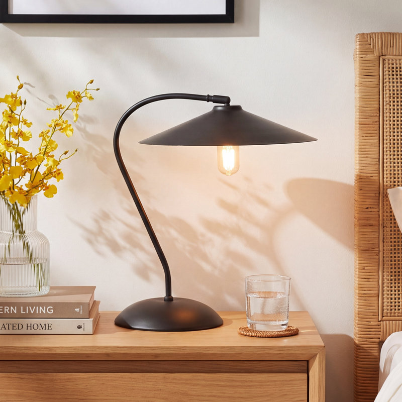 Lowen Metal Desk Lamp