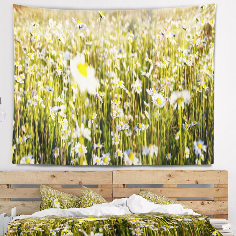 Tapisserie de terrain fleur sauvage camomille, H 32 po x l 39 po