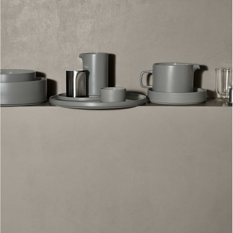 Pilar 5.51" Bread and Butter Plate, Pewter/Charcoal