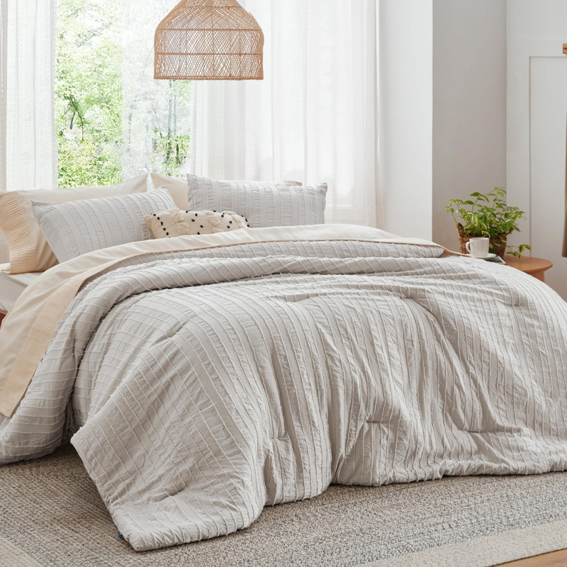 Bedsure Boho Tufted Comforter Set, Linen, Queen Comforter + 2 Standard Pillowcases