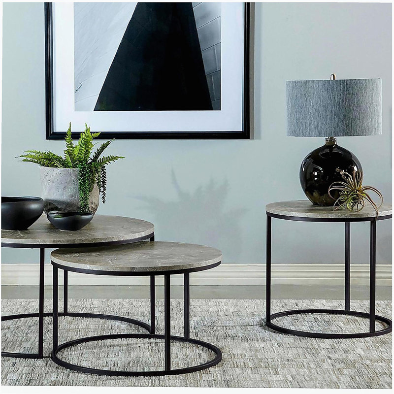 Table basse grise et gris acier
