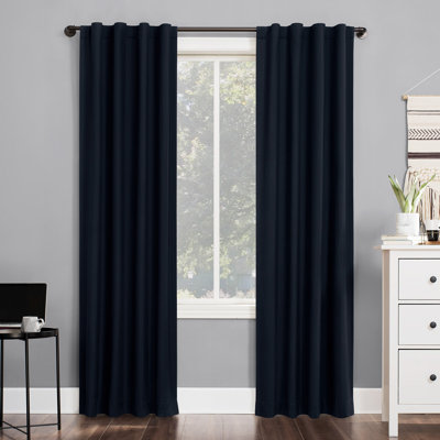 Rideau 100% thermique occultant avec passe-tringle et passe-tringle - Basics by Wayfair ™