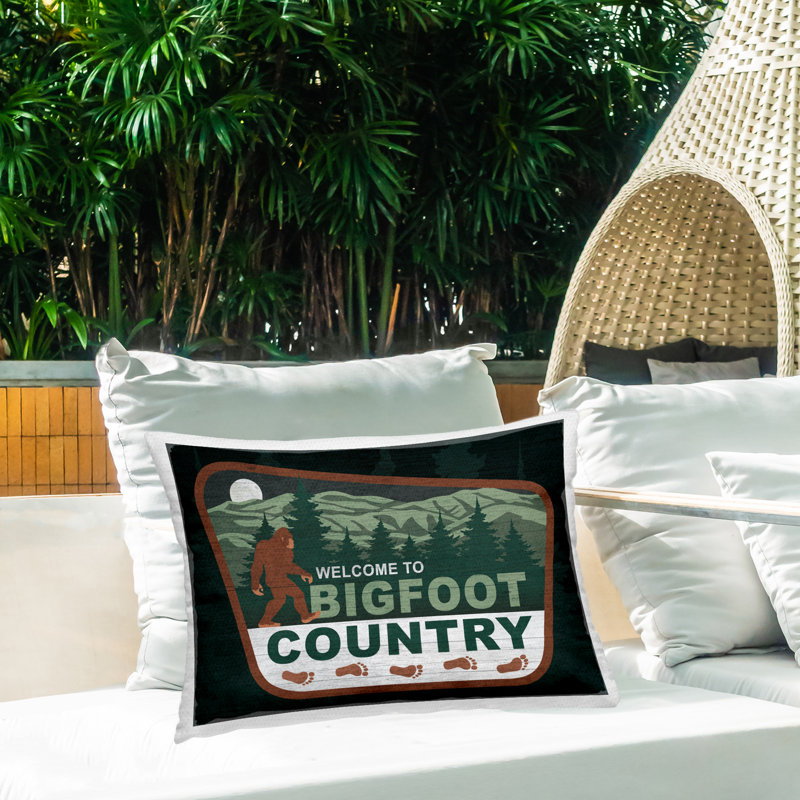 Coussin d'extérieur Welcome Rustic Mythical Creature