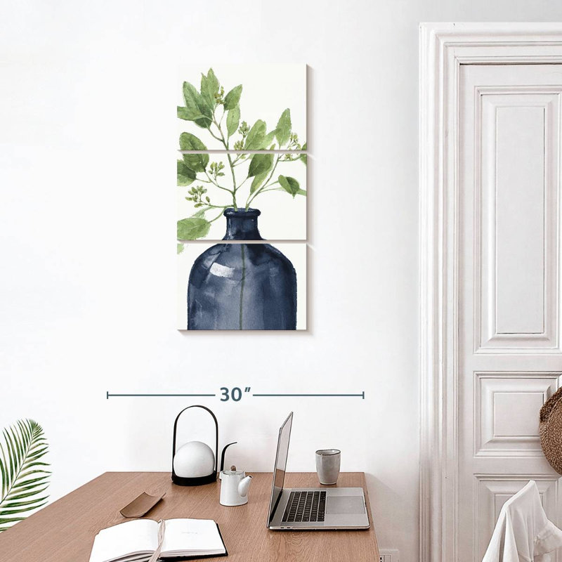 Mélange de verdure et bleu marine