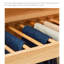Garde-robe simple en bois