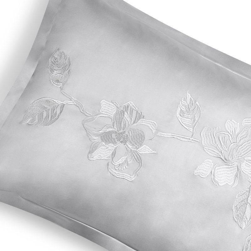 Gardenia Sham Stone and White, King