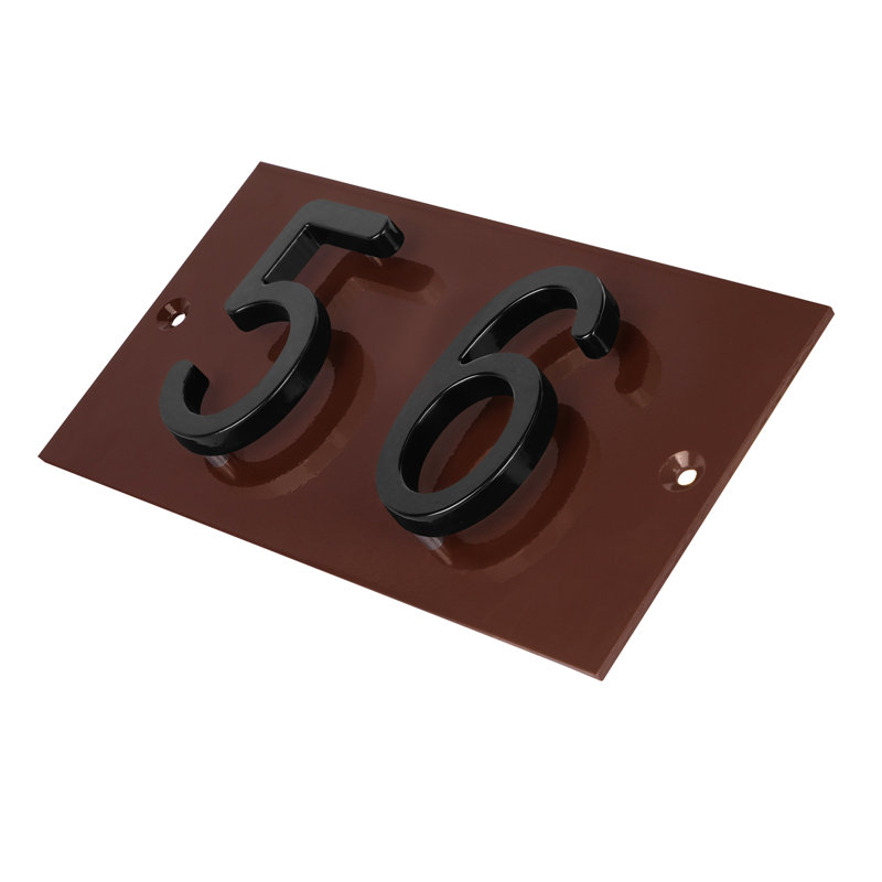 Plaque d'adresse horizontale flottante en aluminium Royal Shade - numéros de maison personnalisés à 2 chiffres pour des espaces intérieurs et extérieurs élégants