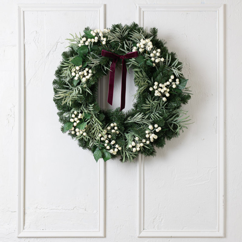 Angelina 30" Wreath
