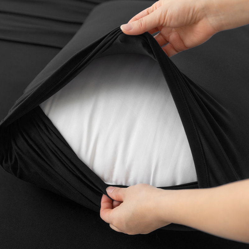 Barossa Design Ultra Soft All-Season Deep Pocket Jersey Knit Sheet Set, Queen Sheet Set with 2 Pillowcases, Black