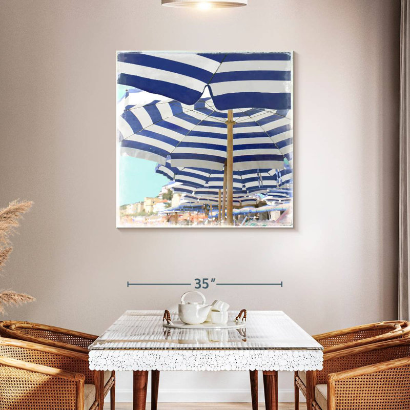 Kerner Beach Club, 39" H x 39" W