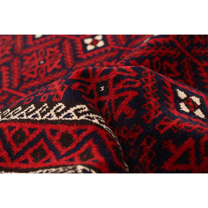 Tapis rouge Teimani 4 pi 2 po x 7 pi 8 po