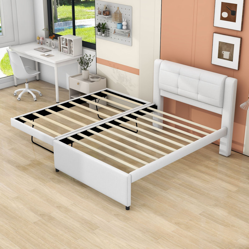 Lit plateforme double tapissier avec couchette simple Juvraj, Beige
