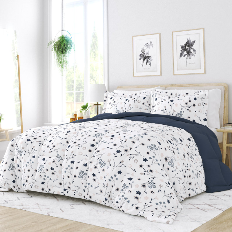 King Navy and White Reversible Down Alternative Comforter Set