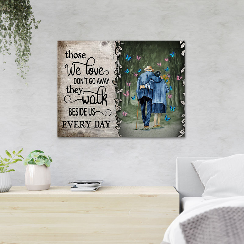«Old Husband And Wife With Butterflies - Ceux que nous aimons marcher à côté de nous tous les jours», reproduction d'art graphique sur toile tendue