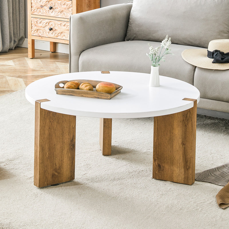 Table basse 33,3 pouces de diamètre minimaliste en panneau de fibres à densité moyenne, conception intégrée unique, support à trois pieds, stable et pratique pour le décor du salon et l'utilisation quotidienne