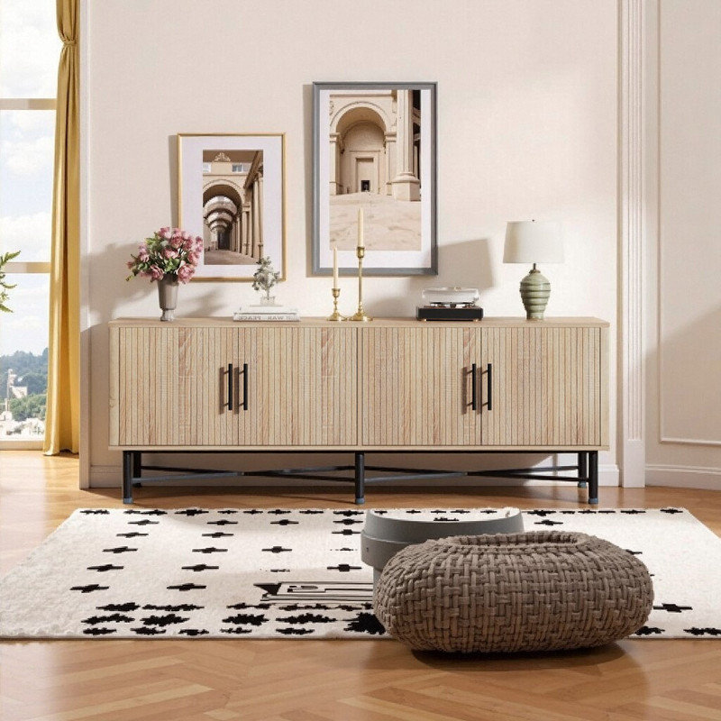 Meuble télé Oculi à 4 portes pour téléviseur de 65 po ou moins avec tablettes réglables, P 18 po x H 23 po, Marron clair