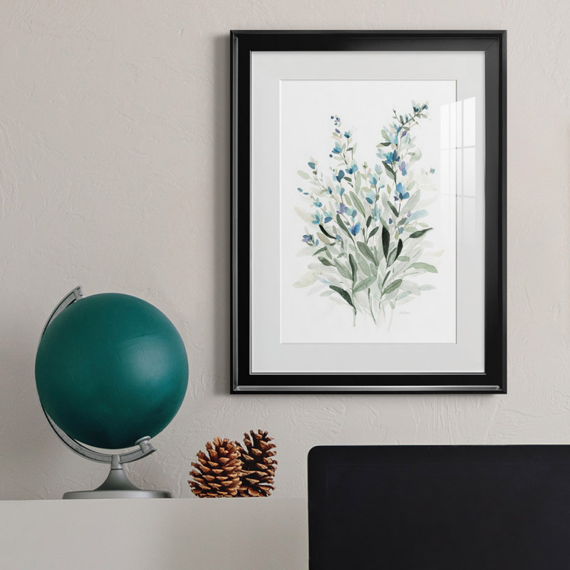 Delicate Blue Botanical I - peinture encadrée, Noir, H 18,5 po x l 24,5 po x P 1,5 po