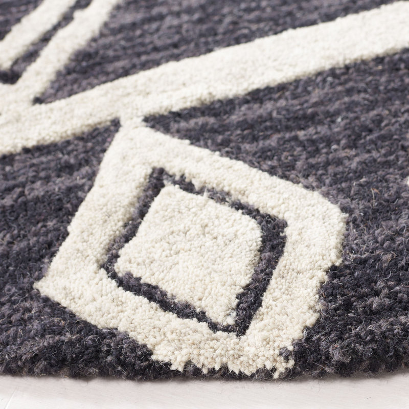 Abbegail Hand Tufted Wool Southwestern Rug, Round 6'