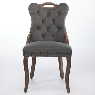 Chaise de salle à manger en velours avec garniture touffetée à la main