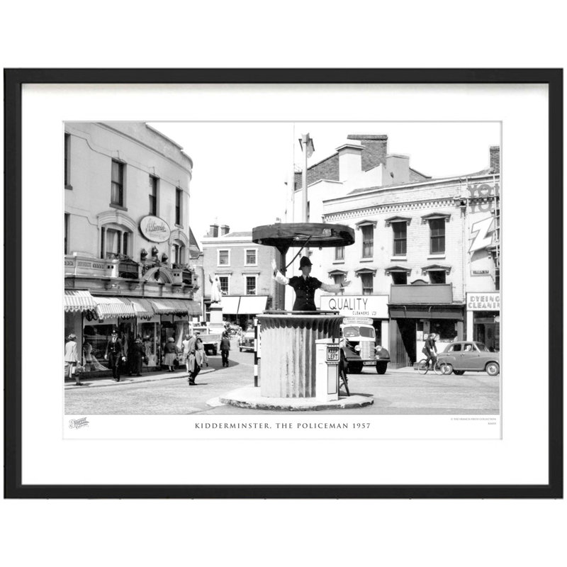 Kidderminster, The Policeman 1957 - Single Picture Frame Print, 60cm H x 80cm W x 2.3cm D