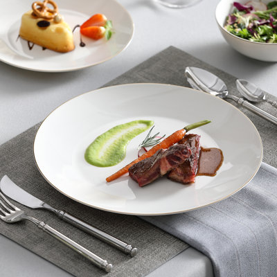 32 Piece Bone China Dinnerware Set - Service for 8