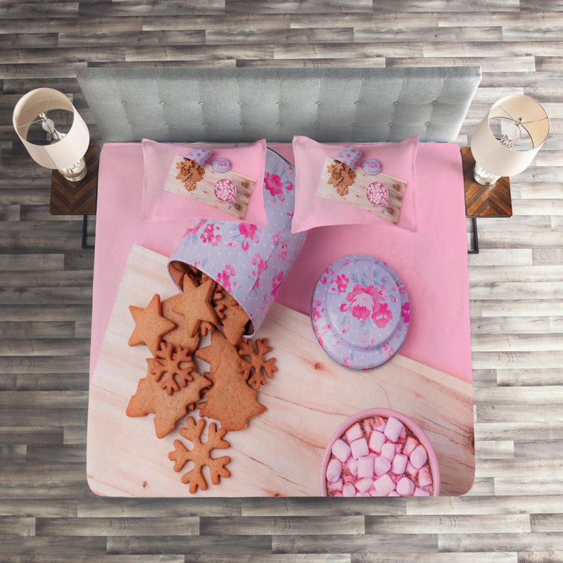 Farmhouse / Country Polyester Coverlet, King Bedspread + 2 Shams