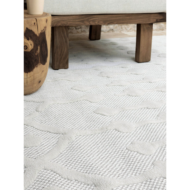 Rasla Geometric Shapes Machine Made Indoor / Outdoor Area Rug, Rectangle 3'11" x 5'10"