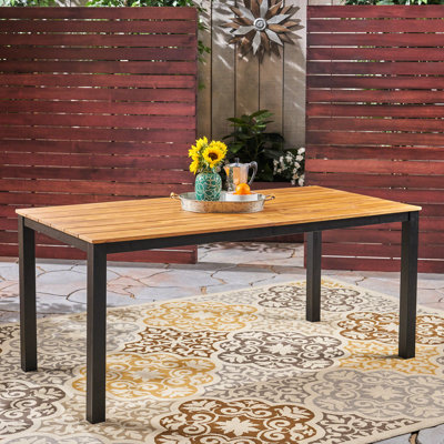 Table de jardin en bois avec structure en fer forgé, 177,5 cm x 76 cm de hauteur, élégante pour les repas en plein air. Dimensions : 86 cm x 76 cm.
