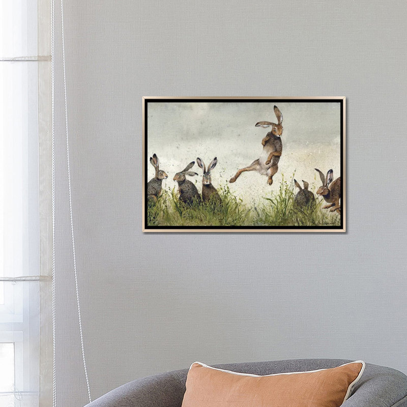 «Hijinx» par Maggie Vandewalle - impression d'art graphique, H 18 po x l 26 po x P 1,5 po, Encadrement champagne