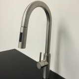 Mitu Pull Out Single Handle Kitchen Faucet