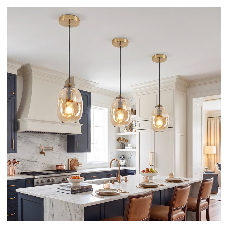 Luminaire suspendu moderne en verre transparent soufflé à la main avec finition dorée brossée, base simple E26 pour îlot de cuisine, salle à manger, chambre à coucher