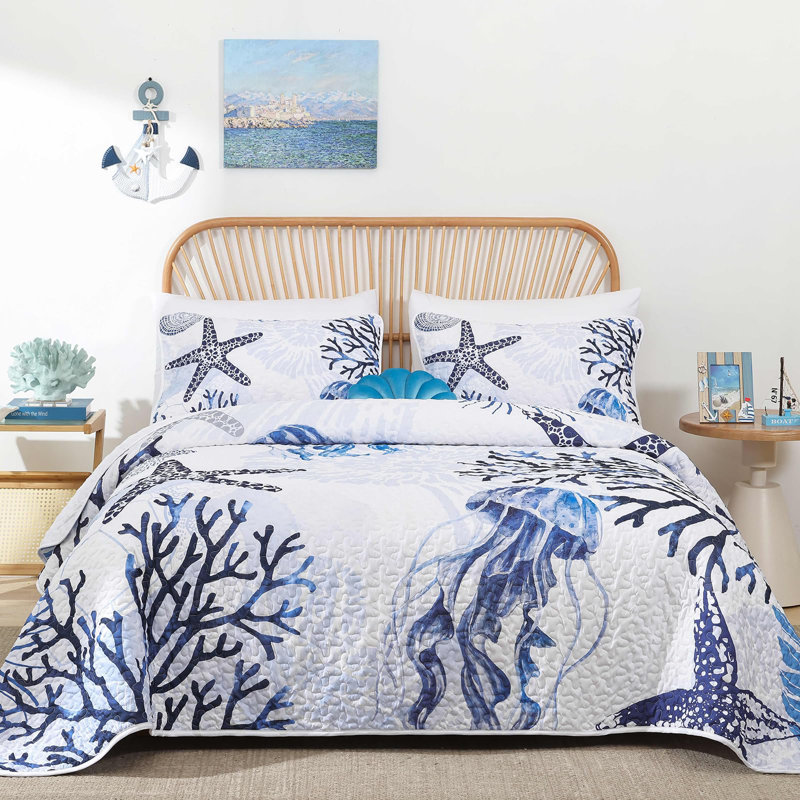 3-Piece Reversible Coastal Nautical Quilt Set with Pillowcases, Queen Quilt + 2 Pillowcases