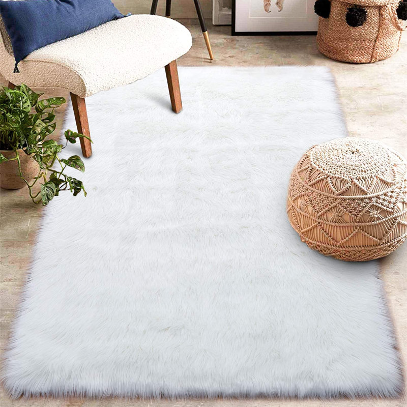 Tapis blanc à poils longs Haja Fluffy, Rectangle 8 pi x 10 pi