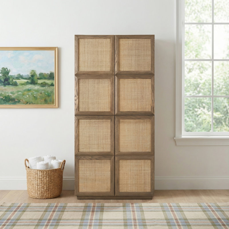 Laila Veasey Wood Accent