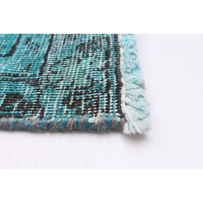 Tapis sarcelle couleur transition 9 pi 6 po x 9 pi 0 po