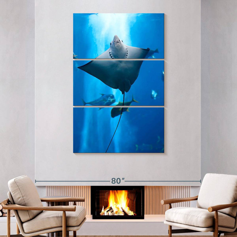 Brampt Manta Ray, 74" H x 48" W