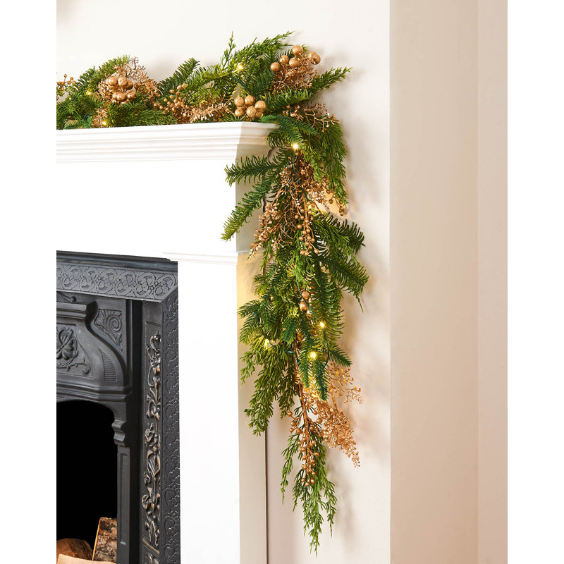 Pre-Lit Berry Mixed Tip Garland