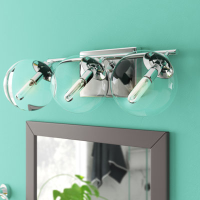 Éclairage pour salle de bain 3 lumières Byrd